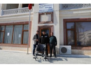 Didim’de engellilerin ibadethanelere ulaşımı kolaylaştırılıyor