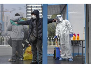 Çin’de virüs nedeniyle ölenlerin sayısı 2 bin 592’ye yükseldi