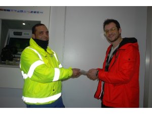 İzmir’de belediye personelinden örnek davranış: Bankamatikte bulduğu parayı teslim etti