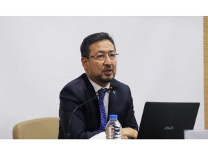 "Uluslararası Örgütler ve Doğu Türkistan" konferansı