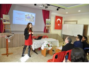 Safranbolu’da "Çocukluk Çağı Obezitesi ve Ebeveyn Davranışları" semineri