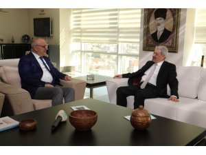 Başkan Ergün, Vakıflar Bölge Müdürü Ataseven’i ağırladı