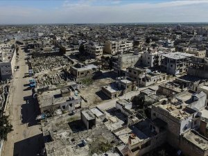 Ilımlı muhalifler İdlib'in stratejik önemdeki Serakib ilçesini geri aldı
