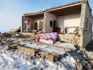 Kızılay, deprem bölgesine destek bekliyoruz
