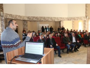 Edremit’te belediye personeline “korona virüsü” eğitimi