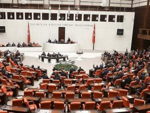 CHP'li Özkoç ile 27 milletvekilinin dokunulmazlık dosyası Meclis'te