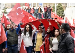 Torul’da Mehmetçiğe destek yürüyüşü