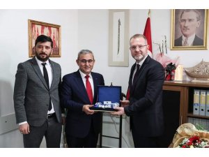 Belediye Başkanı Alim Işık ve MHP teşkilatından İl Başkanı Ceyhun’a hayırlı olsun ziyareti
