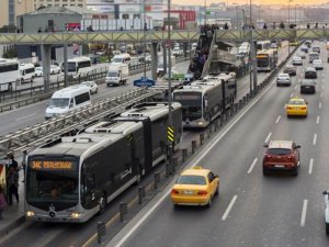 İstanbul'da toplu ulaşım yüzde 17 azaldı