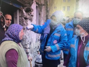 Kars’ta 65 yaş üstü vatandaşların ihtiyaçlarını  “Vefa Sosyal Destek Grubu” karşılıyor