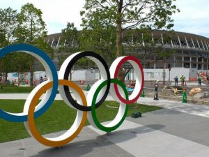 2020 Tokyo Olimpiyat Oyunları 2021'e ertelendi