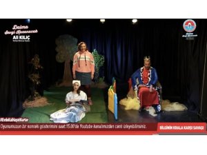Maltepe Belediyesi tiyatro sahnesini evlere taşıdı