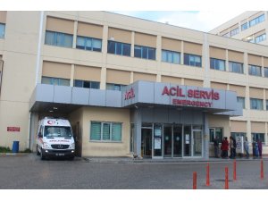 Antalya’da 3 kişi korona virüs ihbarıyla kontrol amaçlı hastaneye götürüldü