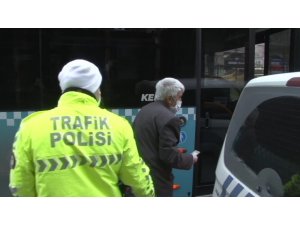 İstanbul’da yaşlı adamın otobüs şoförleriyle imtihanı