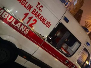İstanbul'da  koronavirüs vakasına giden 112 ekibine saldırı