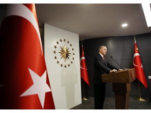 Cumhurbaşkanı Erdoğan: "’Biz Bize Yeteriz Türkiyem’ kampanyasını 7 aylık maaşımı bağışlayarak açıyorum"
