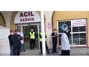 Mardin’de korona virüs tedavisi tamamlanan kadın alkışlarla taburcu edildi