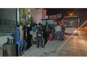Irak’tan getirilen 334 Türk işçi Kütahya’daki yurtlara yerleştirildi