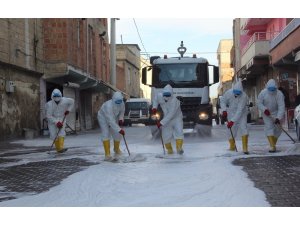 Eyyübiye Belediyesi temizlik çalışmalarını aralıksız sürdürüyor