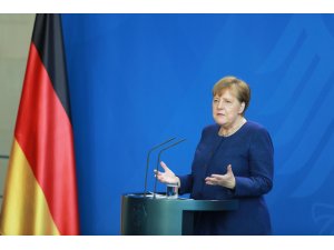 Almanya Başbakanı Merkel: "Korona krizine karşı alınan önlemleri gevşetmek için erken"