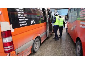 Erzurum’da toplu taşıma araçlarına uyarılar asıldı