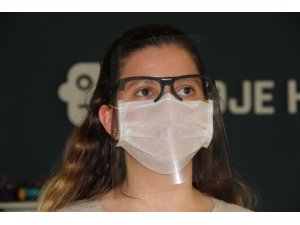Üniversite öğrencisi maske üretimine farklı bir boyut getirdi