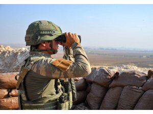 MSB: "Fırat Kalkanı bölgesine taciz atışı yapan 4 PKK/YPG’li terörist ile Zeytin Dalı bölgesine saldırı hazırlığında olan 4 PKK/YPG’li teröristi etkisiz hale getirdi."