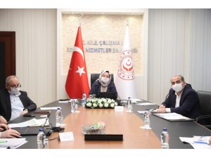Bakan Selçuk, TÜRMOB ve TOBB Başkanları ile video konferansla "Kısa Çalışma Ödeneği"ni görüştü
