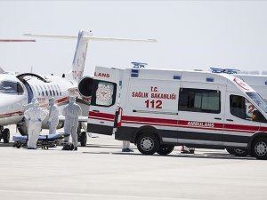 İsveç'teki Türk hasta ambulans uçakla Türkiye'ye getirildi