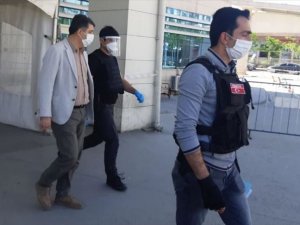 HDP'li Iğdır, Siirt, Baykan ve Kurtalan belediye başkanları gözaltına alındı