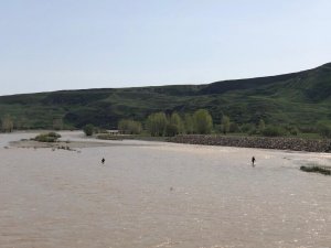 Aras Nehri’nde kaybolan şahsı arama çalışmalarına başlandı