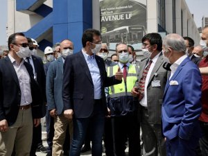 İBB Başkanı Ekrem İmamoğlu, Büyük İstanbul Otogarı’ndaki yenileme çalışmalarını yerinde inceledi.