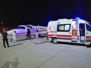 Sağlık Bakanlığı ambulans uçağından bir gecede iki operasyon