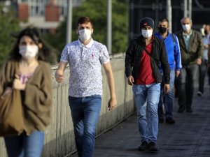 Türkiye genelinde 25 ilde maske takma zorunluluğu getirildi