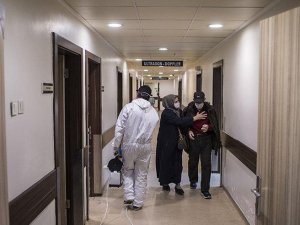 Türkiye'de  koronavirüsten son 24 saatte 23 can kaybı