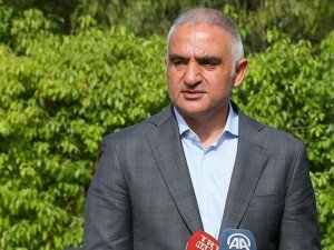 Bakan Ersoy: Bayramdan sonra tatil için belge alınacak