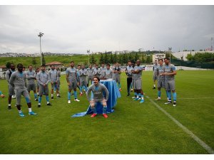 Trabzonspor’da Da Costa ve Guilherme’ye doğum günü sürprizi