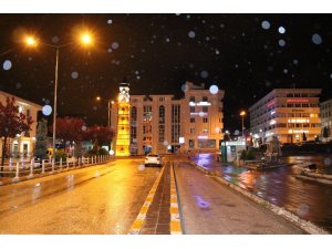 Yozgat’a Mayıs ayında kar yağdı