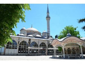 450 yıllık Sokullu Mehmet Paşa Camii’nde hüzünlü bayram