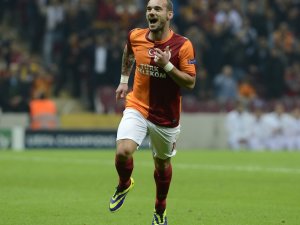 Sneijder, Galatasaray yolunda!