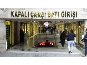 Bursa’da tarihi çarşı ve hanlar bölgesi bir kez daha kapılarını açtı