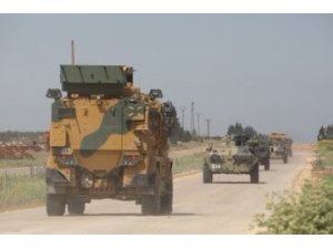 MSB:"TR-RF Mutabakatı çerçevesinde; İdlib’deki M4 Karayolunda, kara ve hava unsurlarının katılımıyla 13’üncü Türk-Rus Birleşik Kara Devriyesi icra edildi."