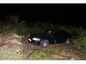 Manisa’da otomobiller kavşakta çarpıştı: 2 yaralı