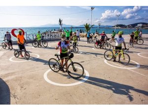 Kuşadası’nda Dünya Bisiklet Günü etkinliği