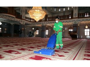 Çankaya  camileri “yeni normale” hazırlanıyor