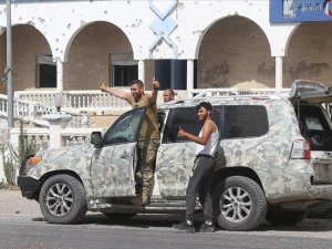 Libya ordusu, Terhune vilayet merkezini kontrol altına aldığını duyurdu