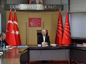 Kılıçdaroğlu: Kısa süre içerisinde kurultay yapıp yolumuza devam edeceğiz