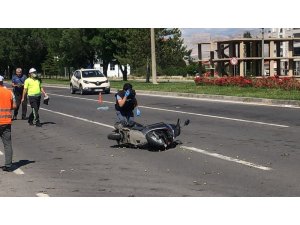 Niğde’de otomobil ile motosiklet çarpıştı: 1 ağır yaralı