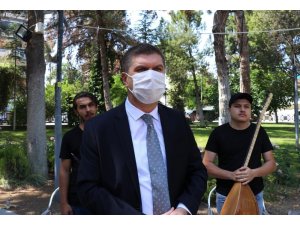 ’Hatçem’ türküsünü oyun havasına çeviren fenomene Burdur Belediye Başkanından tepki