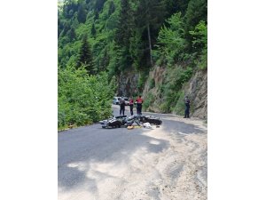 Motosikletler kafa kafaya çarpıştı: 1 ölü